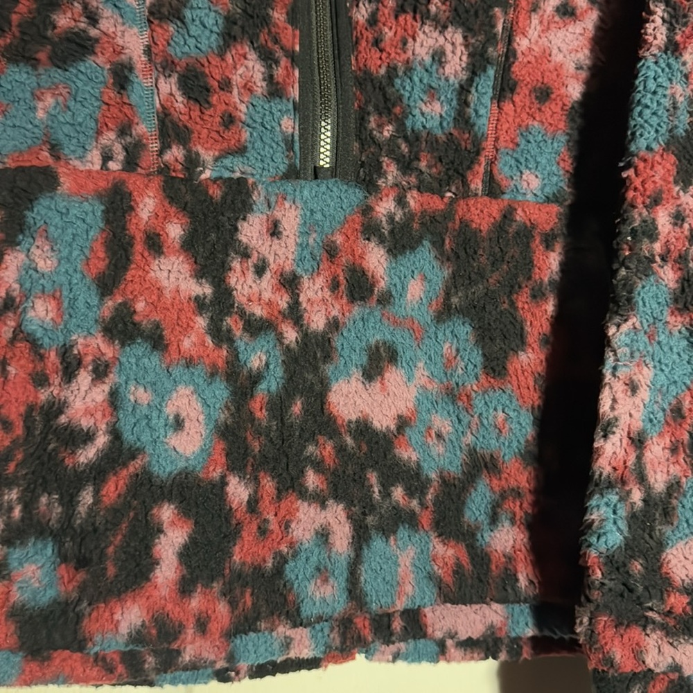 Prana || Polar Escape 1/4 Zip Fleece Size Medium View 3